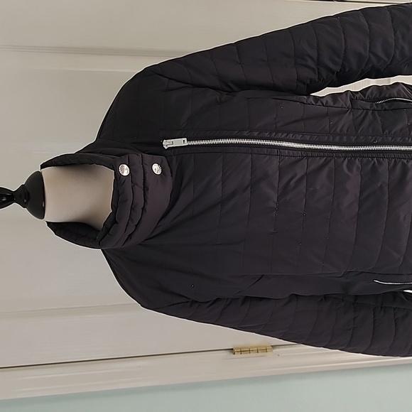DKNY Black Quilted Coat size M - Picture 2 of 5